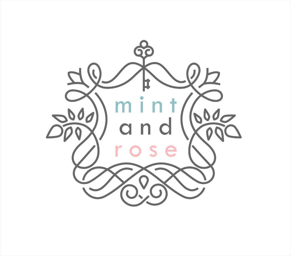 Apartment Mint&Rose Рисан Экстерьер фото