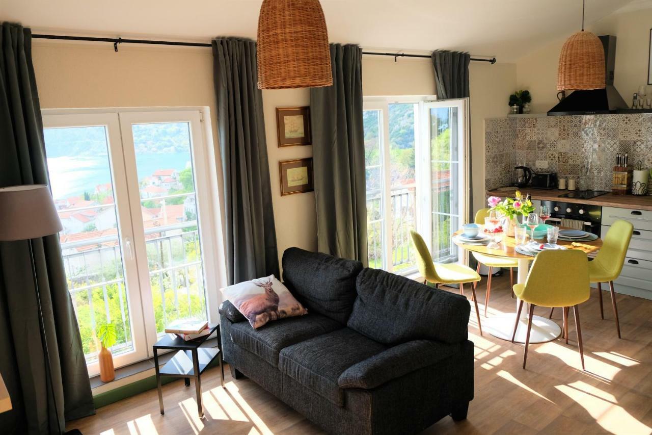 Apartment Mint&Rose Рисан Экстерьер фото